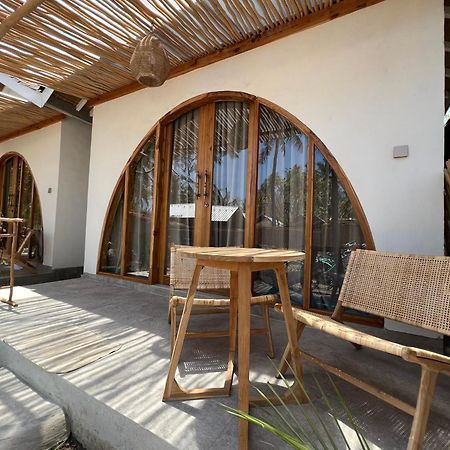 Rumah Canaria Bungalow Gili Trawangan Dış mekan fotoğraf