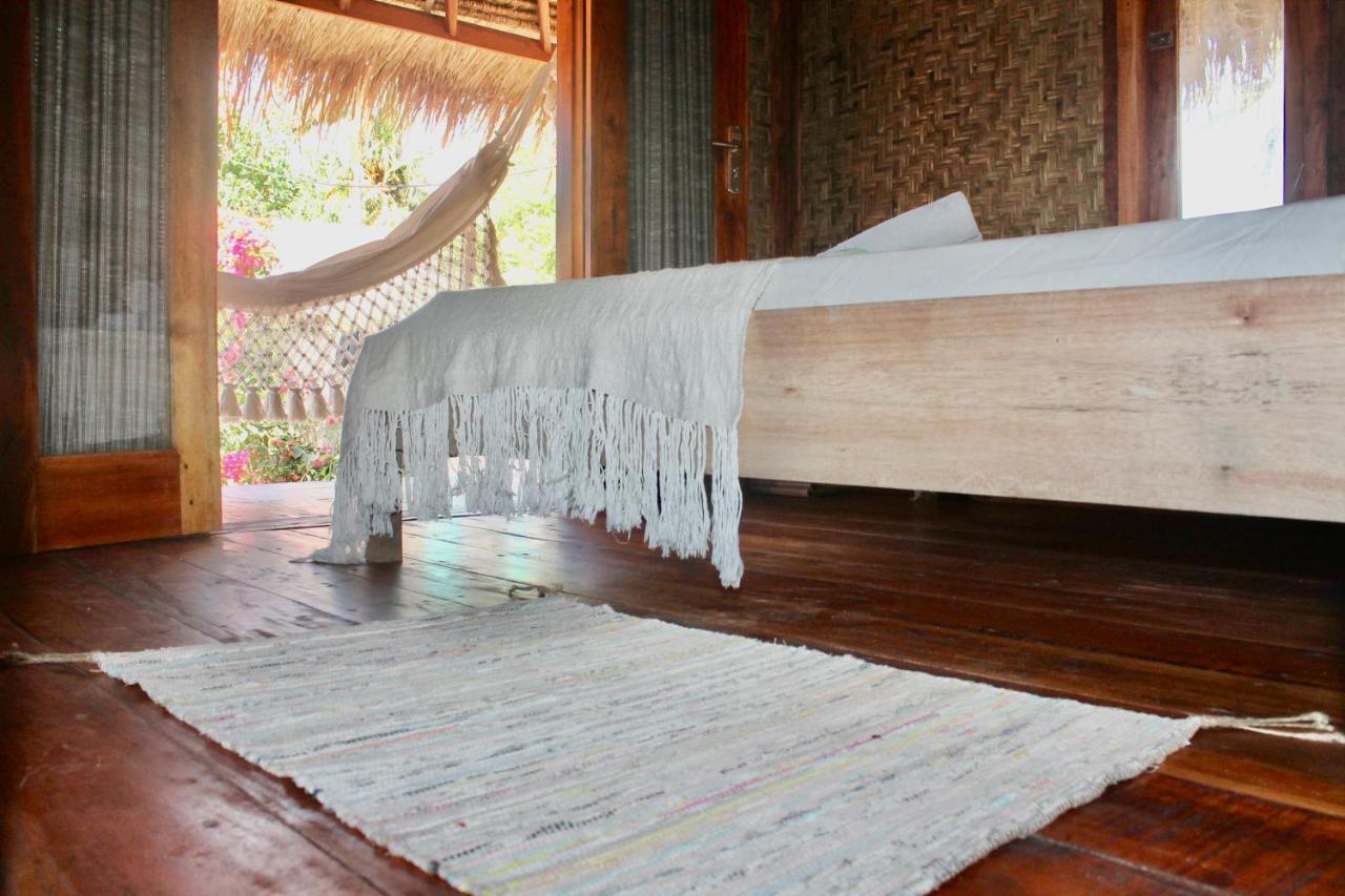 Rumah Canaria Bungalow Gili Trawangan Dış mekan fotoğraf