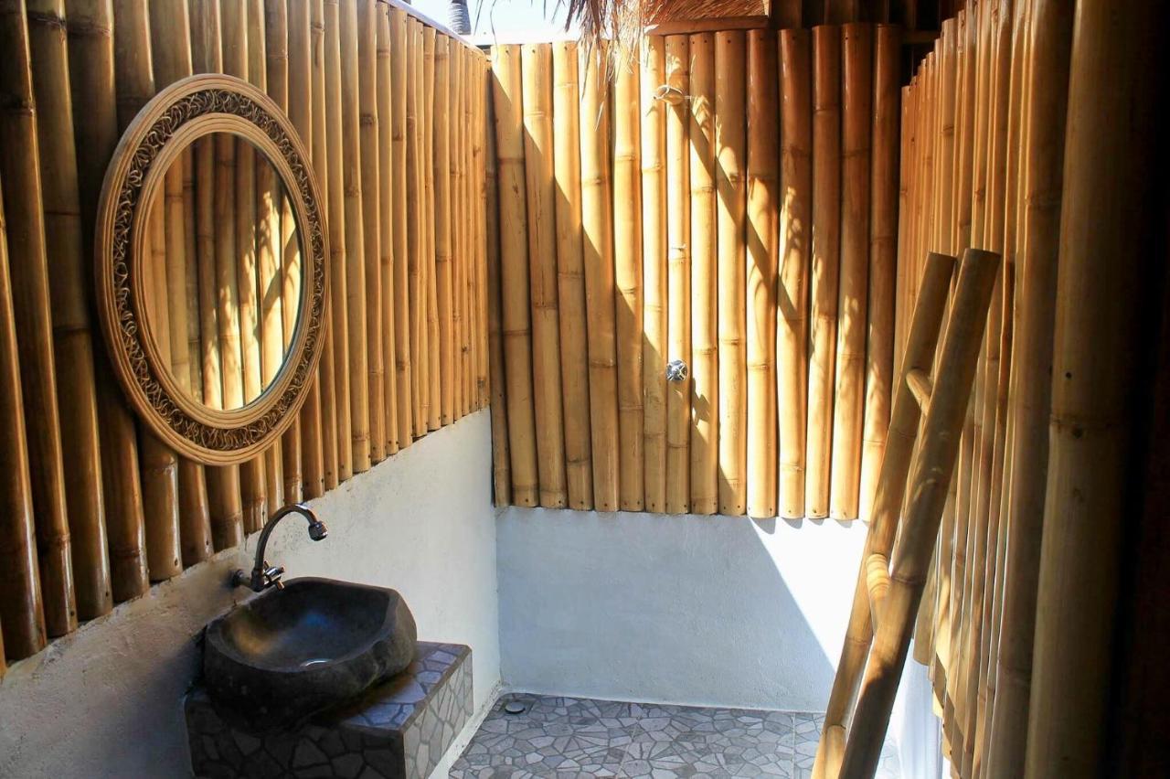 Rumah Canaria Bungalow Gili Trawangan Dış mekan fotoğraf